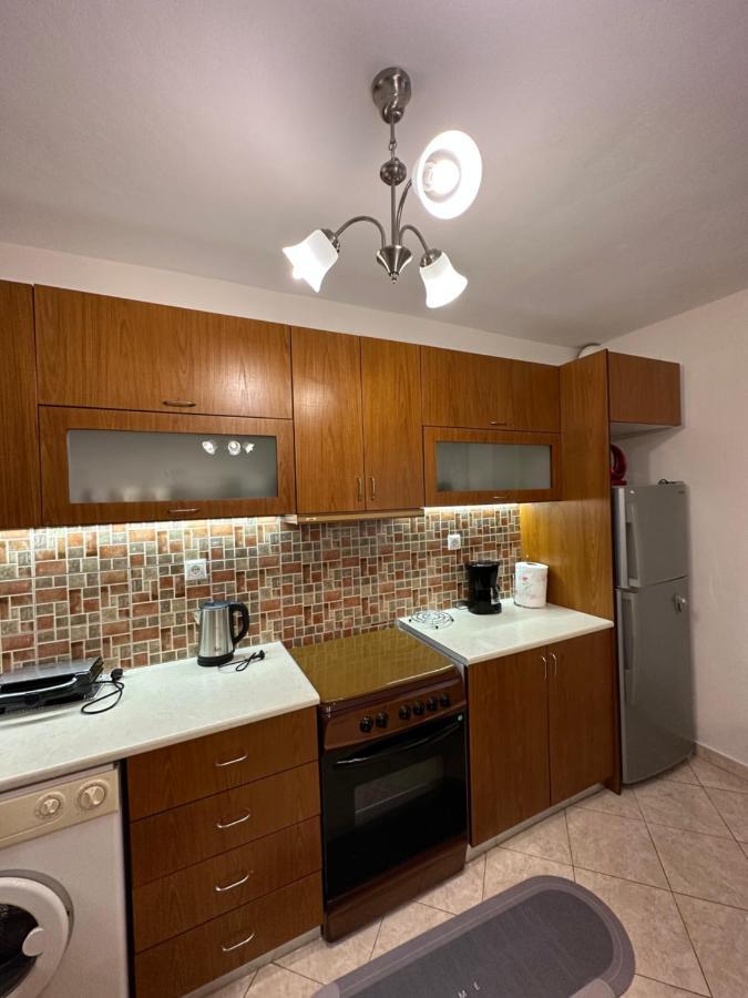 B&S Saranda Apartment Luaran gambar