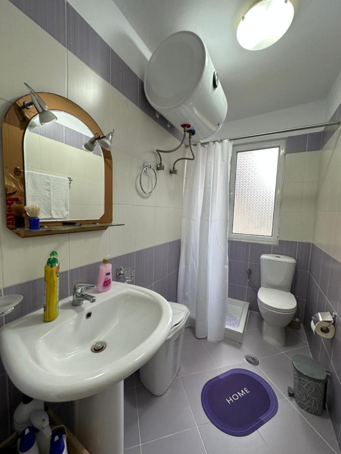 B&S Saranda Apartment Luaran gambar