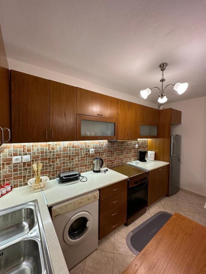 B&S Saranda Apartment Luaran gambar