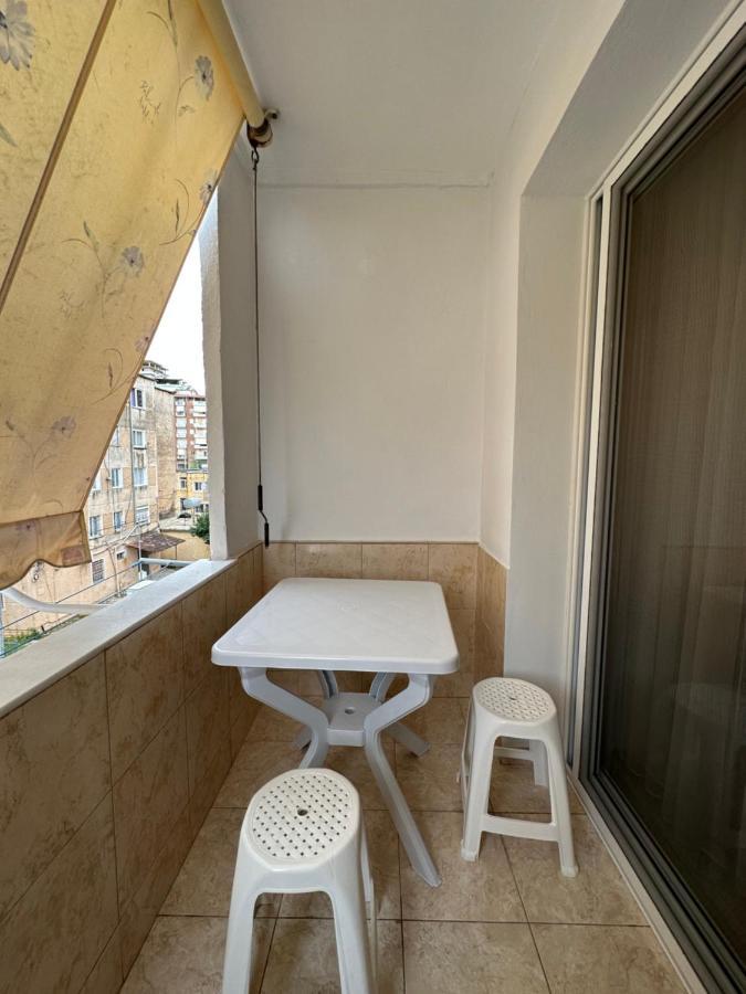 B&S Saranda Apartment Luaran gambar